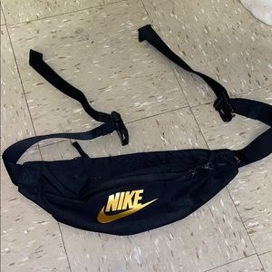 Nike fanny pack